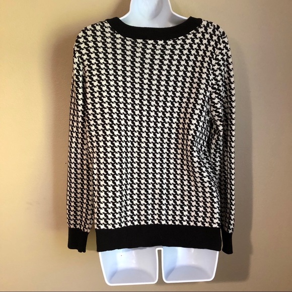 Kim Rogers Houndstooth Sweater - Picture 2 of 5